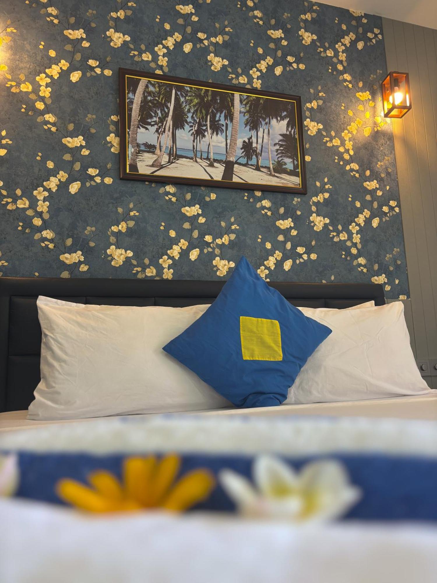 Mathiveri Thundi Inn Екстериор снимка